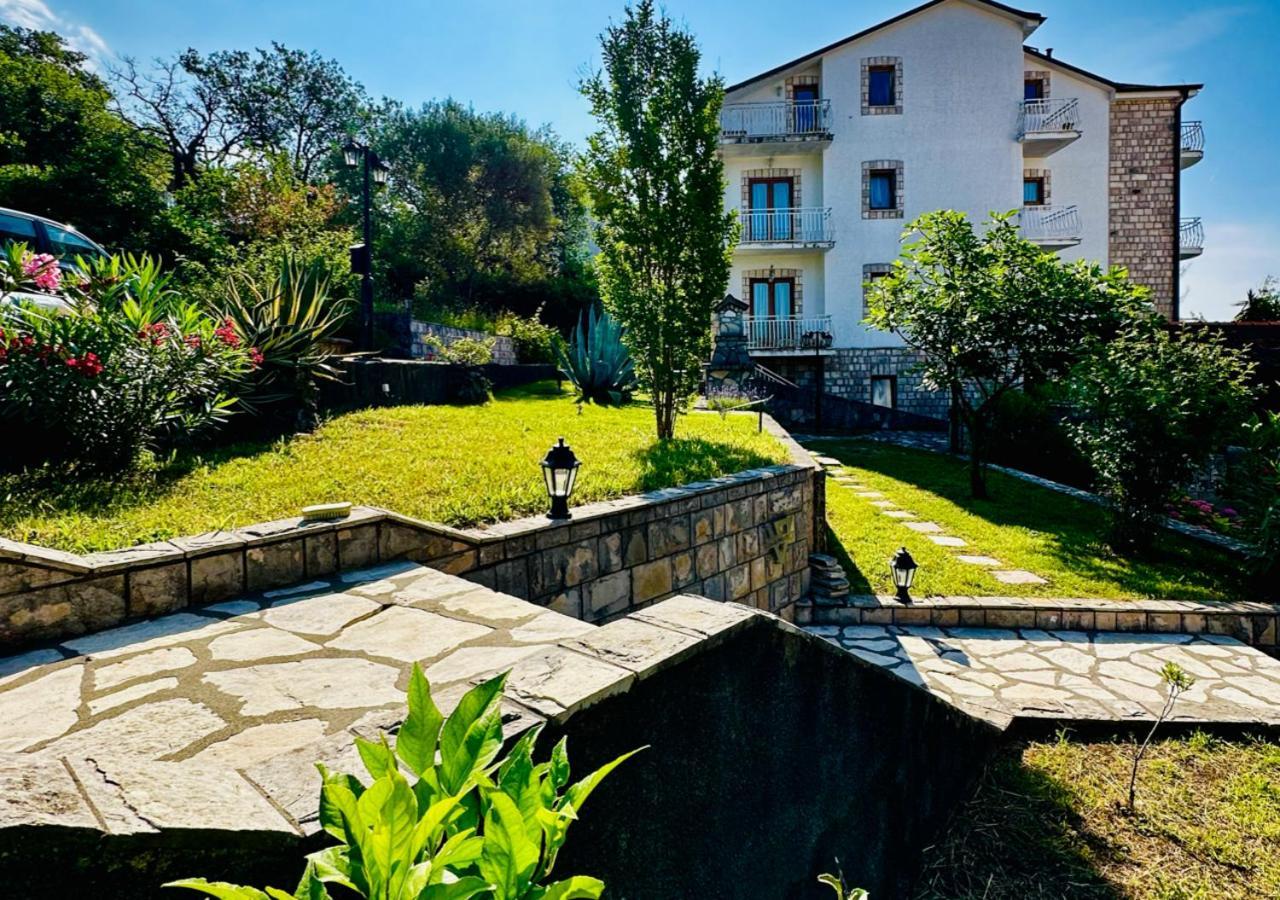 Aparthotel - Villa Jovicic Herceg Novi Esterno foto